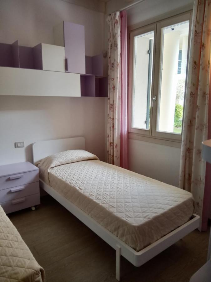 Giulia Luxury Apartment Сирмионе Экстерьер фото